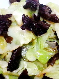 A picture of Cabbage with black fungus.