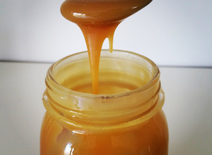 A picture of Dulce De Leche Caramel Sauce.
