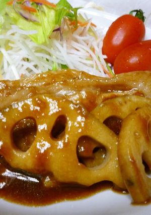 A picture of Ginger Pork (Eat with Lotus Root).