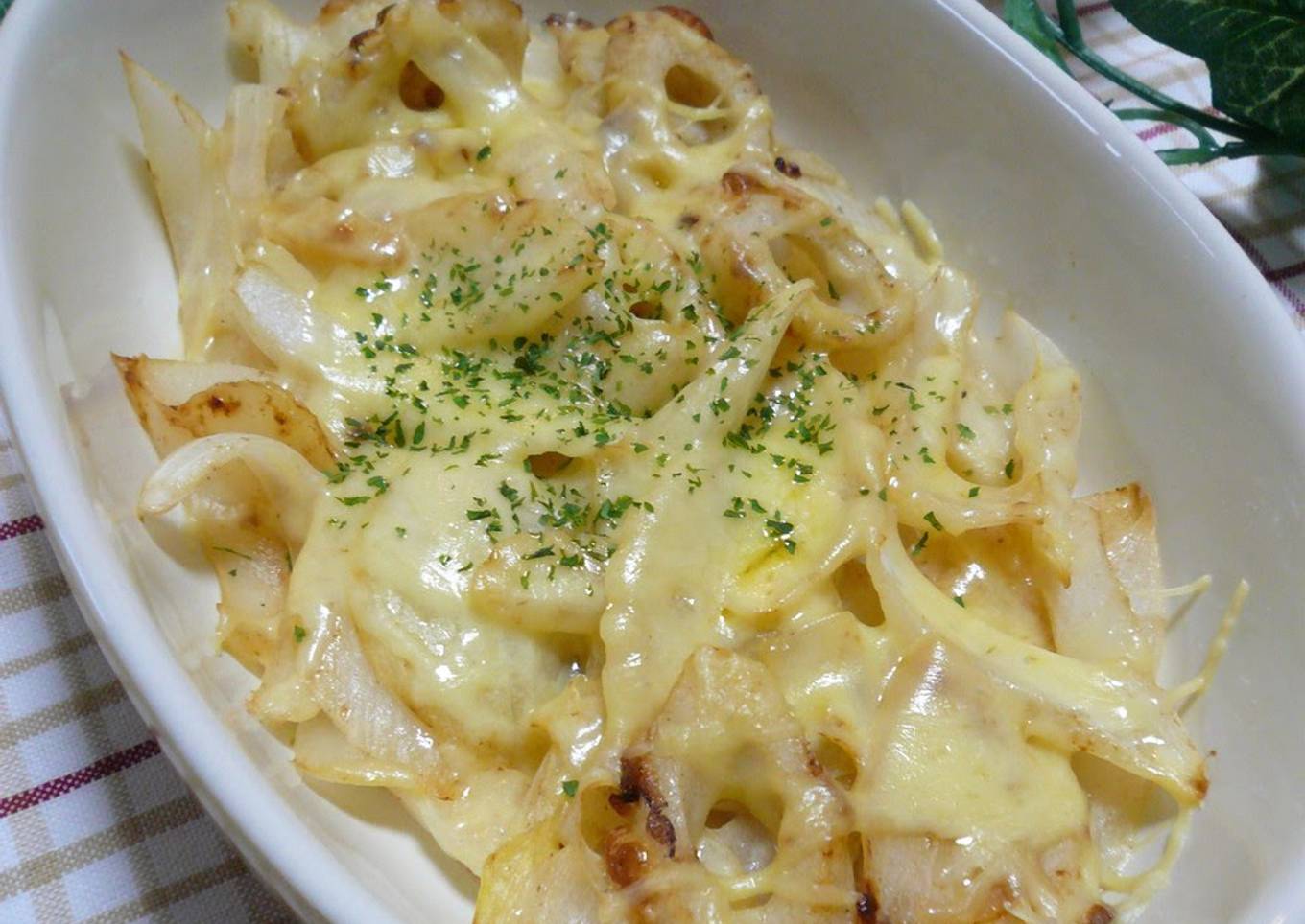 Baked Chikuwa Fish Sticks and Onion with Mayonnaise