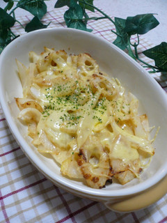 A picture of Baked Chikuwa Fish Sticks and Onion with Mayonnaise.