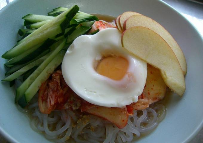 Shirataki Noodle Naengmyeon for Dieters