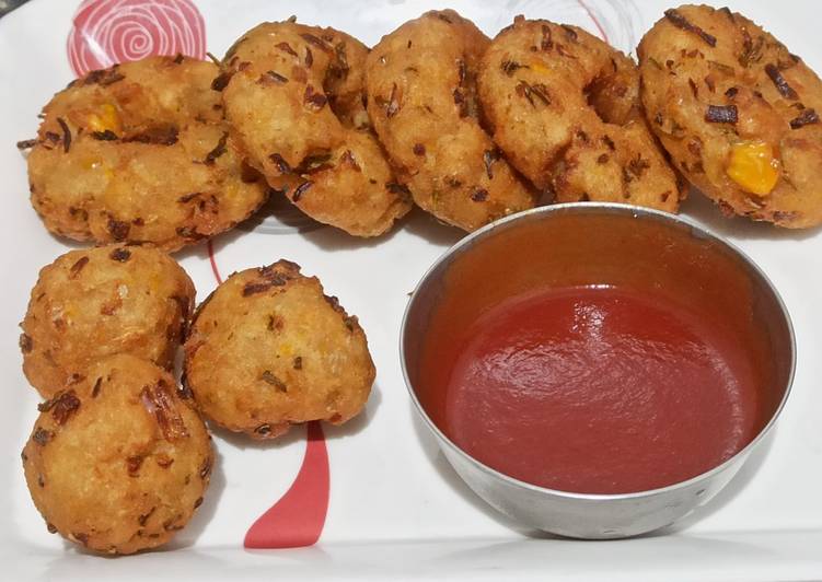 Simple Way to Prepare Quick Poha and bread vada