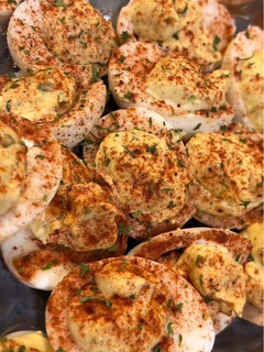 A picture of Devlied Eggs.