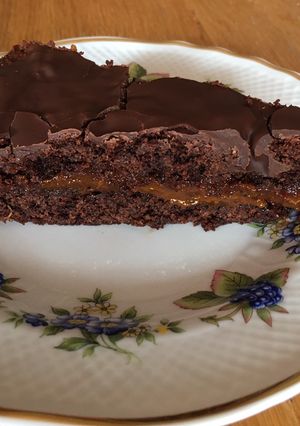 Sacher torta vegán és gluténmentes recept fotója