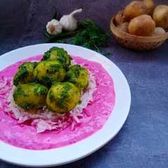 यू पी वाले धनिया आलू विथ बीटरूट डिप(U P WALE DHANIYA ALOO WITH BEETROOT DIP RECIPE IN HINDI)I)-レシピのメイン写真