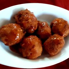 A picture of Pasta cheese balls.