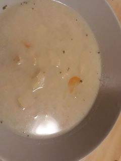 Tárkonyos csirkeragu leves recept fotója