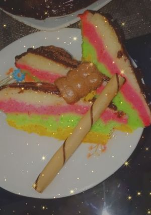 A picture of Rainbow cake 🎂.