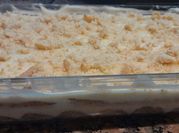 Una foto de bote de queso crema