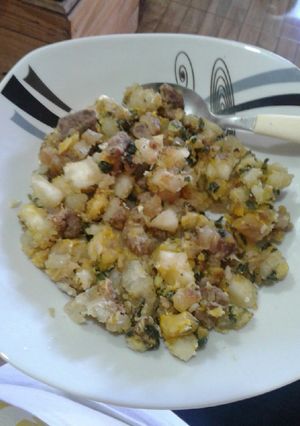 Una foto de Guiso de mandioca o mandi.o reviro