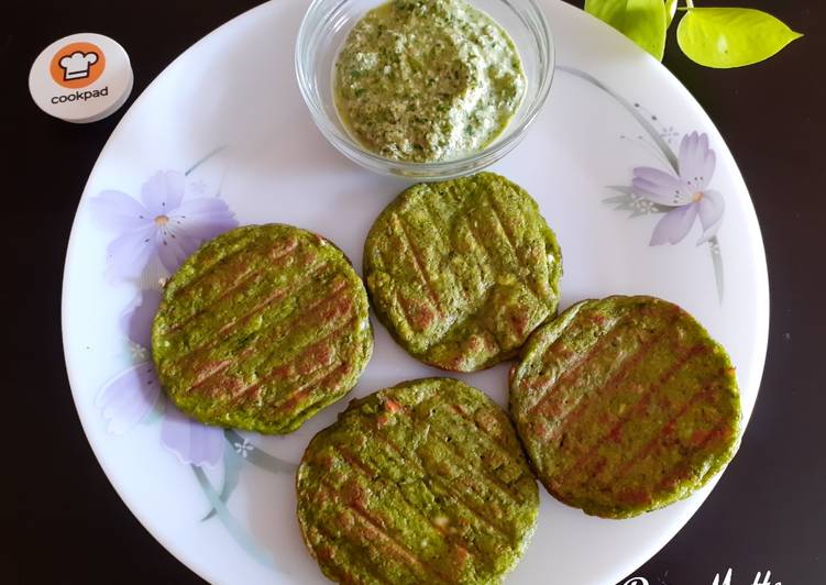 Steps to Make Any-night-of-the-week Methi-Palak Paneer Moonglet