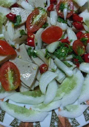 รูปของ ยำหมูยอ by พี่พลอยฟ้า