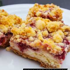 A picture of Raspberry Banana Cheesecake Streusel Squares.