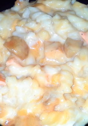 A picture of Creamy Chicken and Artichoke casserole.