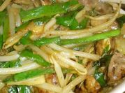 A picture of chives oil