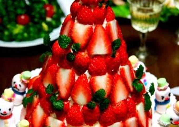 Recipe of Super Quick Homemade Christmas Tree Cake