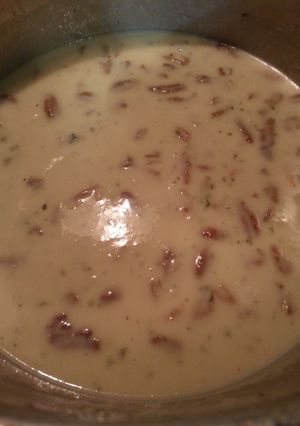 A picture of Creamy Chicken and Wild Rice Soup.