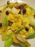 Japanese Leek & Shimeji Mushrooms with Scrambled Egg