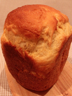 A picture of Natsumikan Citrus and Marmalade Bread.