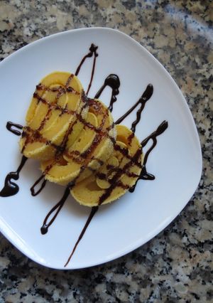 A picture of Orange roll.