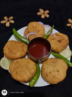 🥮🥮ராஜஸ்தானி கச்சோரி 🥮🥮 செய்முறை முக்கிய புகைப்படம்