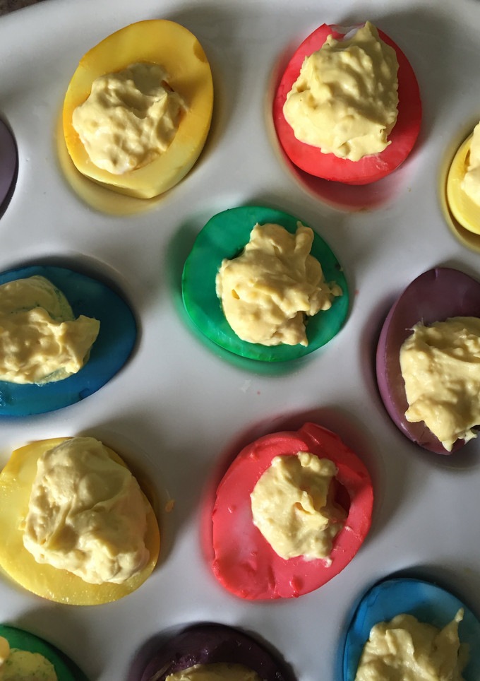 A picture of Easter Deviled Eggs.