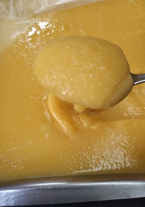 Una foto de Crema de limón para lemon pie
