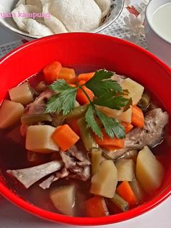 Foto resep Sop Ayam Kampung ala Mamah