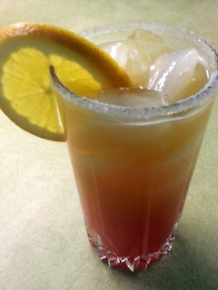 A picture of Sammies Surf Cooler.