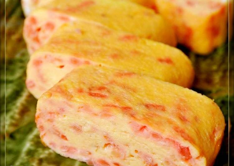 Recipe of Delicious Tamagoyaki Rolled Omelet with Red Pickled Ginger