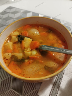 Krumplileves gyors főző edényben gluténmentesen recept fotója