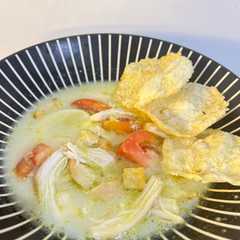 A picture of Soto Betawi Ayam.
