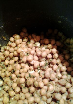 A picture of Chanay Ka Shorba (Balti Chick-peas ).
