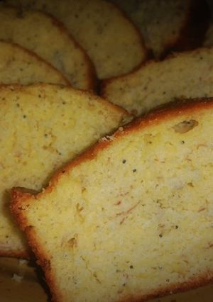A picture of Ray's' Banana Cinnamon Poppyseed Cake.