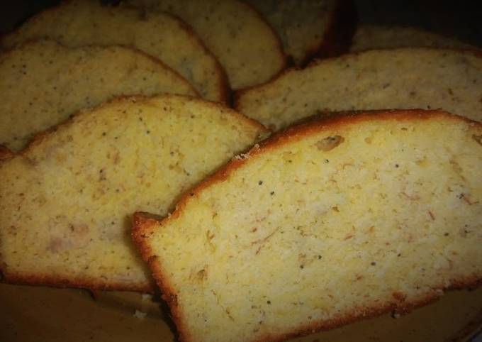 Recipe of Speedy Ray&#39;s&#39; Banana Cinnamon Poppyseed Cake