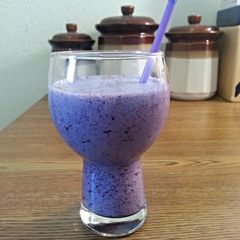 A picture of Berry Smoothie.