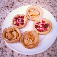 Delicious Pi mini pies! A picture of Delicious Pi mini pies!.