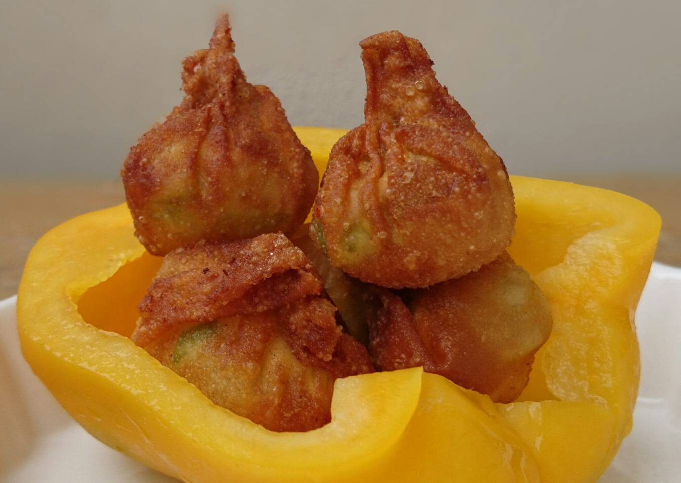 Steps to Prepare Homemade Ham And Cheese Fried Wanton