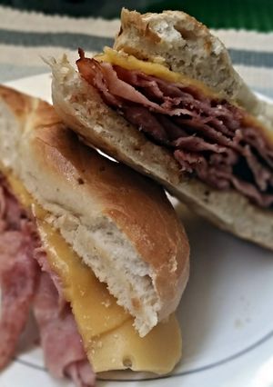 A picture of Toasted Ham & Cheese Bagel.