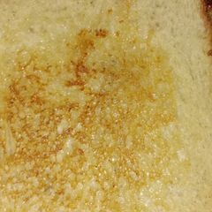 A picture of Roasted bread slices.