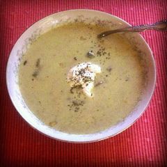A picture of Cream of Asparagus Soup.