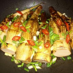 A picture of Kanya's Stuffed Bamboo Shoots.