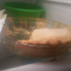 A picture of Chicken Pot Pie.