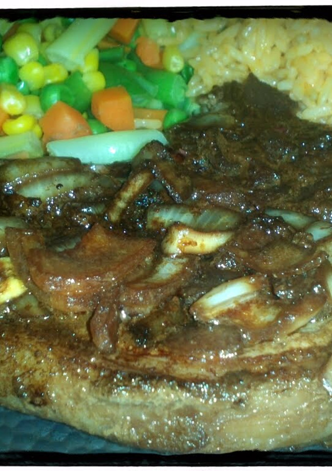A picture of Soy-Sauce Porkchops.