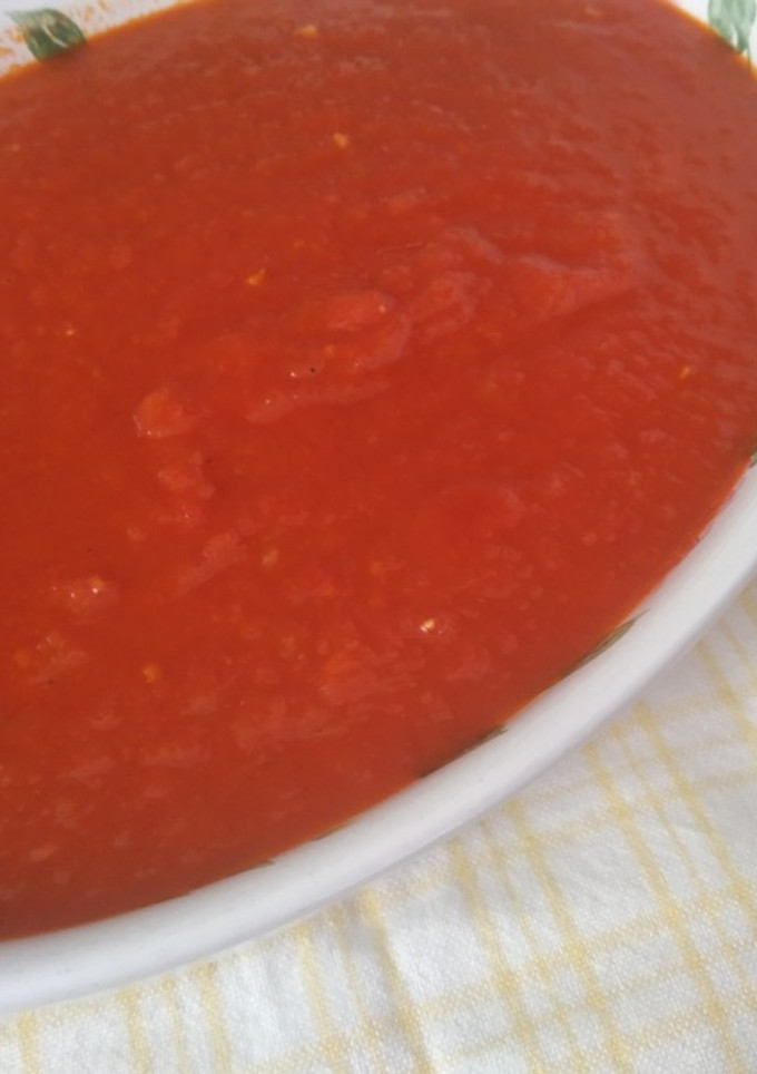Una foto de Salsa de tomates "casera"🍅🍅🍅🍅🍅
