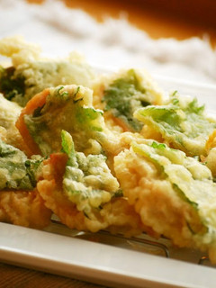 A picture of Crispy with Shiso Leaves Tender Chicken Tempura.