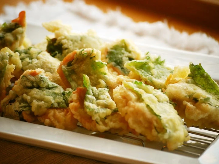 Easy Way Prepare Recipe Crispy with Shiso Leaves Tender Chicken Tempura that is Delicious, Addictive}