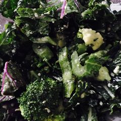 A picture of Hearty Kale And Broccoli.