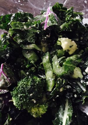 A picture of Hearty Kale And Broccoli.
